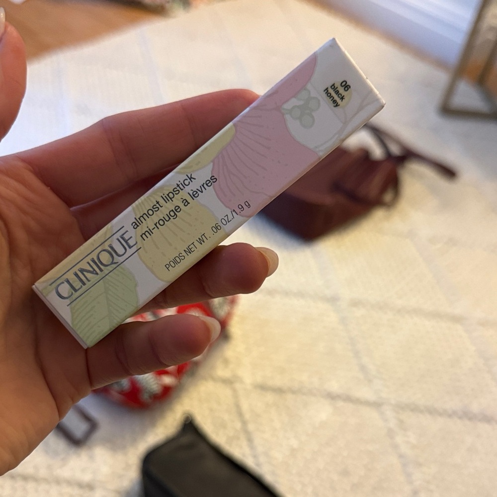 Clinique Almost Lipstick - 06 Black Honey Unopened